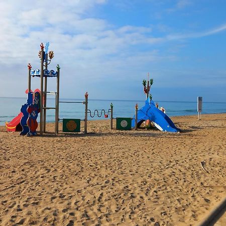 Practico Apartamento En El Centro De Marina D'Or Oropesa del Mar Luaran gambar